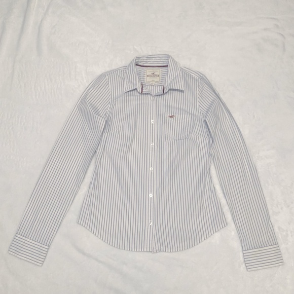 Hollister Long-sleeved Button Down - Picture 1 of 3